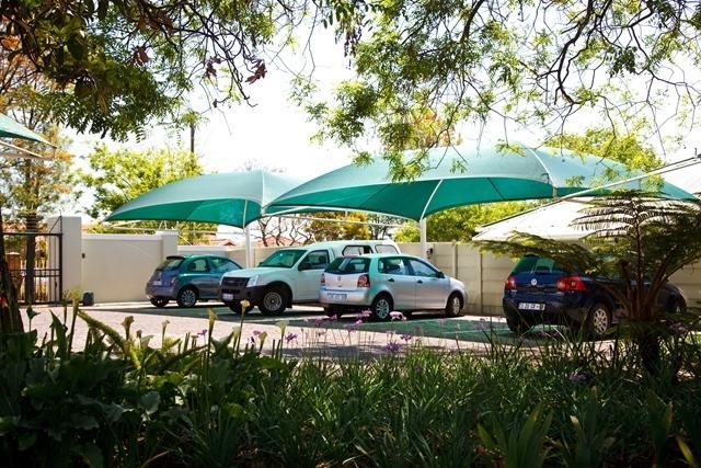 Stay-A-While Guesthouse Edenvale Exterior photo