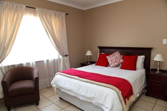 Stay-A-While Guesthouse Edenvale Exterior photo