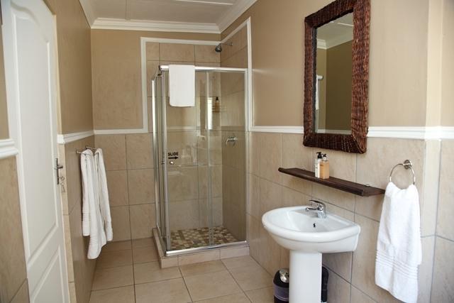 Stay-A-While Guesthouse Edenvale Exterior photo