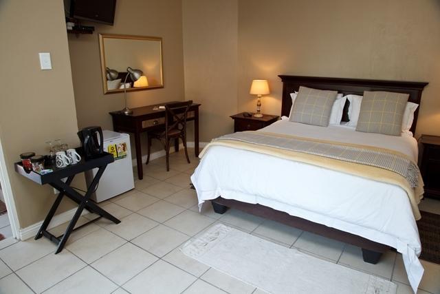 Stay-A-While Guesthouse Edenvale Exterior photo