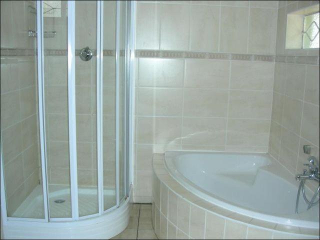 Stay-A-While Guesthouse Edenvale Exterior photo